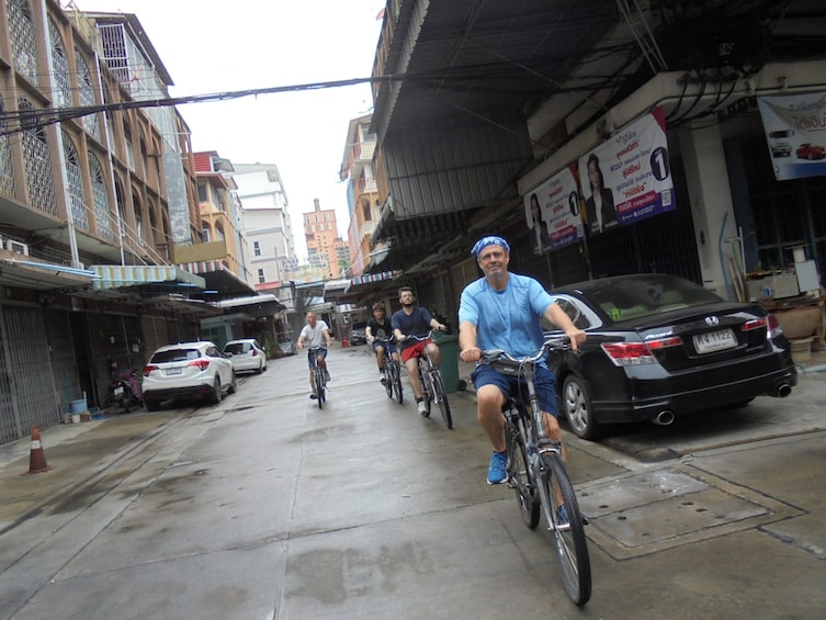 Amazing Bangkok by Bike Day Tour w/ Lunch