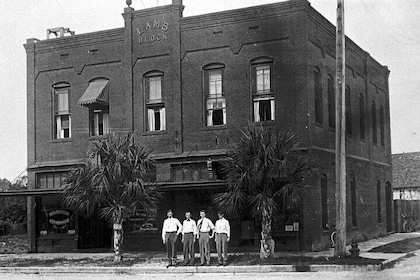 Palmetto: Haunted History Guided Walking Tour
