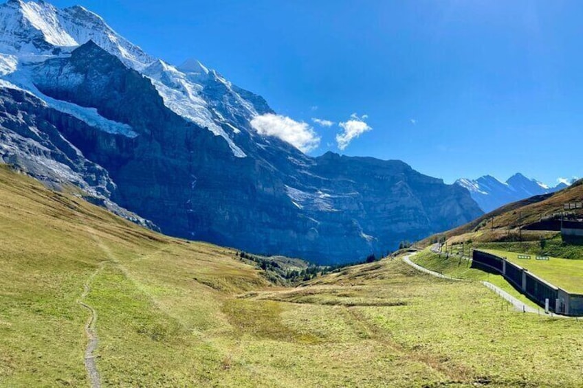 Jungfrau's Region and Lauterbrunnen Private Tour from Bern