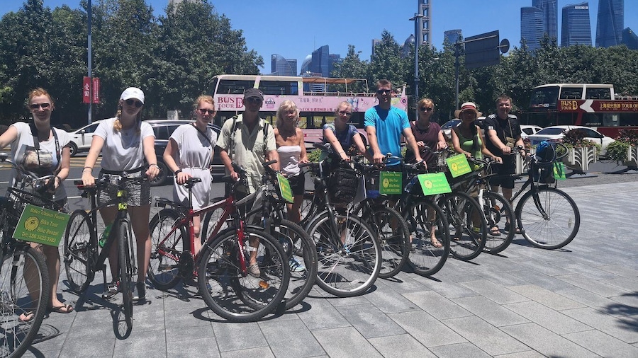 Shanghai: Full Day Classic Bike Tour With an Authentic Lunch