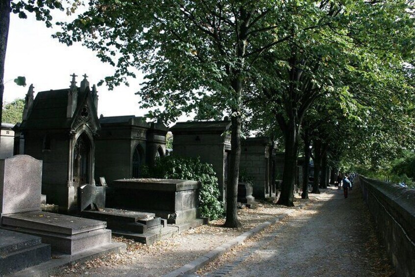 Private tour of Père Lachaise cemetery