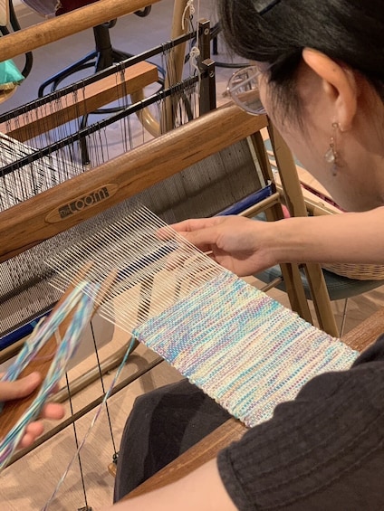 Bangkok Weaving Class: Artistry in Every Thread