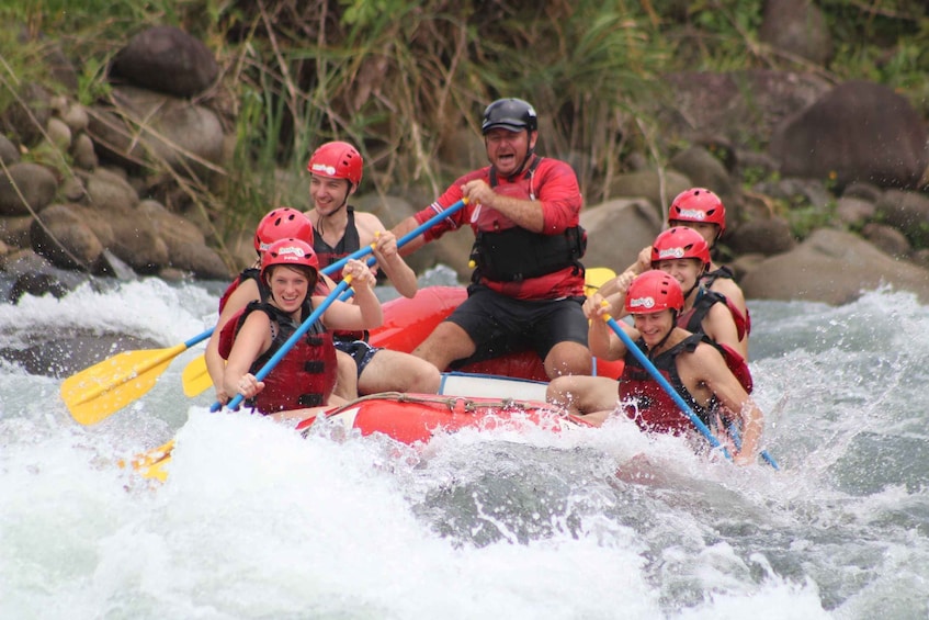 Picture 5 for Activity San Jose Rafting Class 3-4 with Connection to La Fortuna