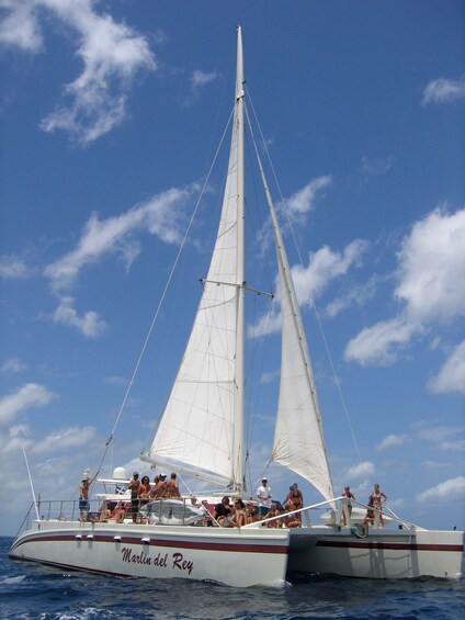 Picture 1 for Activity Playas del Coco: Sunset Sailing and Snorkeling Tour