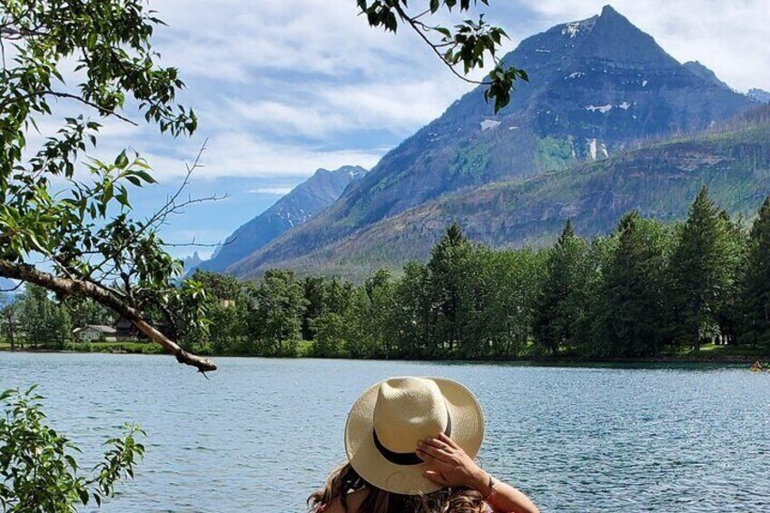 1 Day Waterton Lakes National Park Tour from Calgary