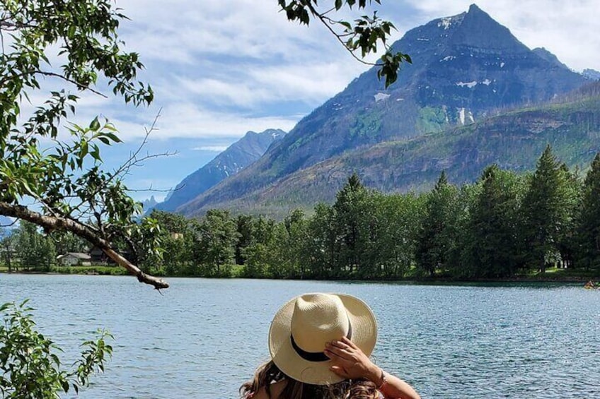 1 Day Waterton Lakes National Park Tour from Calgary