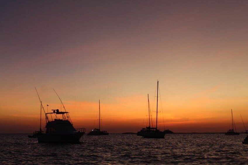 Private Champagne Sunset tour in Playa Grande from Tamarindo