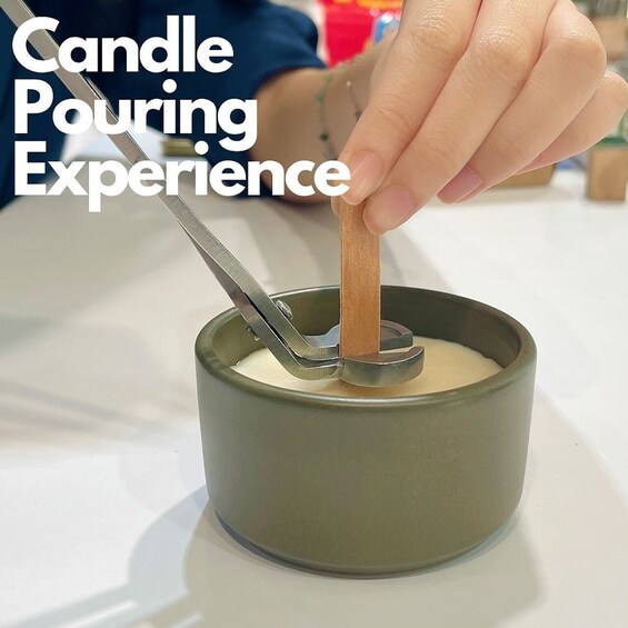 Bangkok: Candle Crafting & Candle-Pouring Workshop