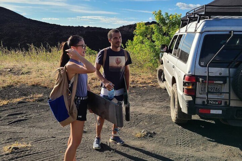 Private Sandboarding Tour Cerro Negro and the Central Park of León