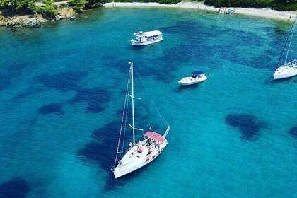 Private Day SailBoat Tour Visit to Halkidiki