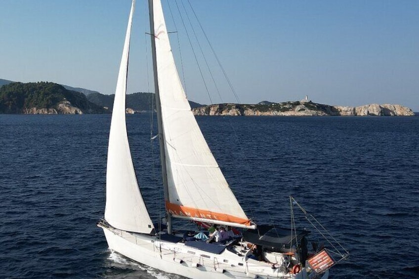 Sailing Tour from Skiathos Island to Skopelos island