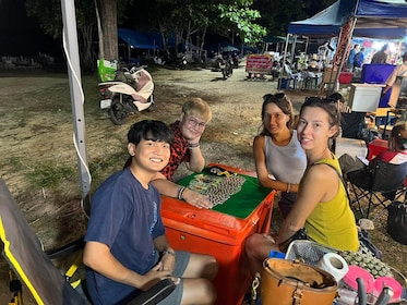 Pengalaman Meramal dan Tarot di Phuket (berbahasa Inggris)