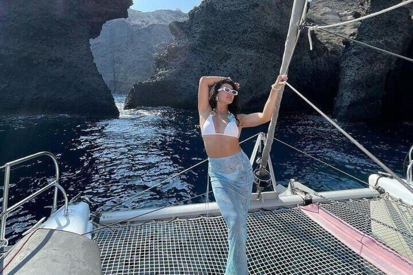 Santorini Catamaran Cruise – 5-Hour Private Sailing Experience