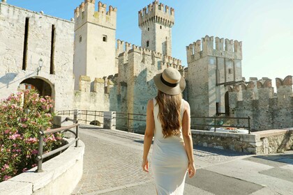 Sirmione : visite à pied et en bateau à moteur