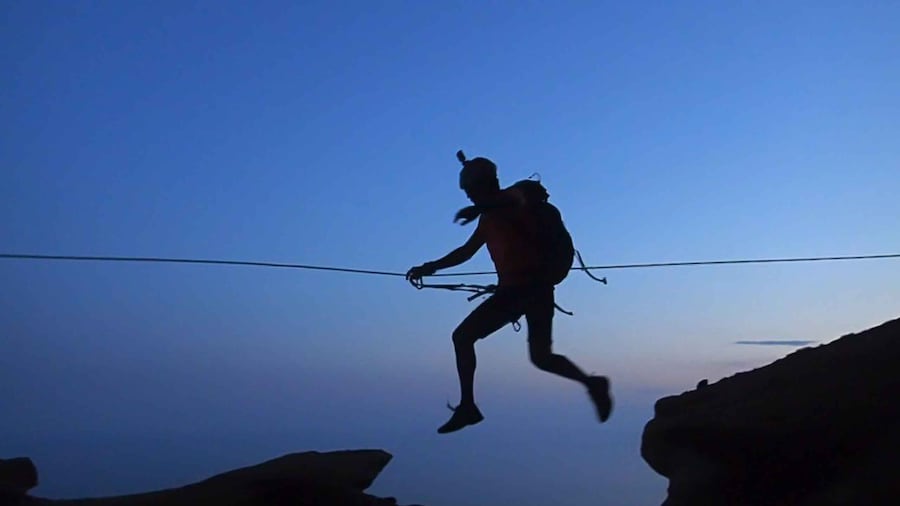 La Ciotat: Trou Souffleur Dry Canyoning Guided Tour