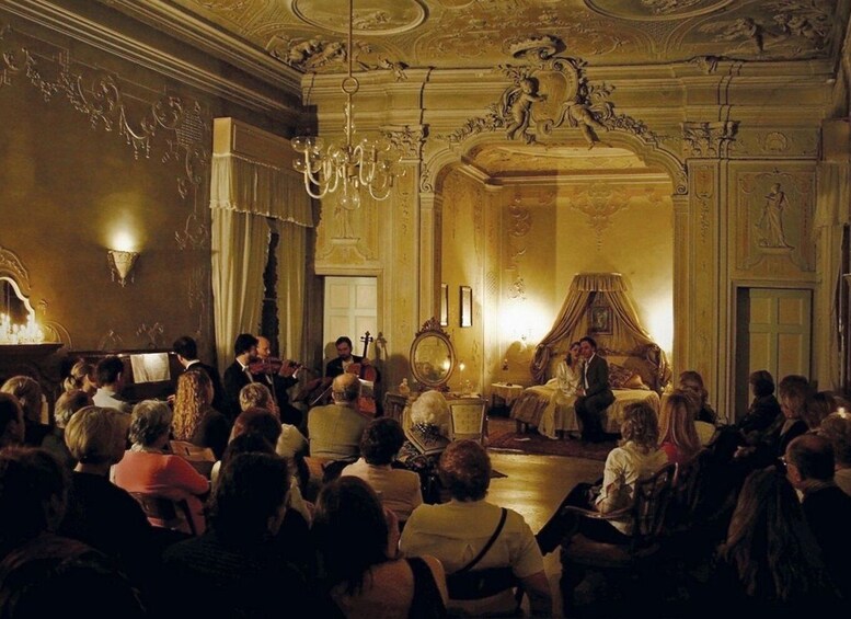 Picture 4 for Activity Venice: Traveling Opera in a Historic Palace on Grand Canal