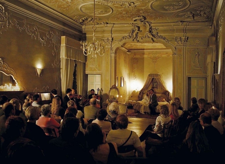 Picture 4 for Activity Venice: Traveling Opera in a Historic Palace on Grand Canal