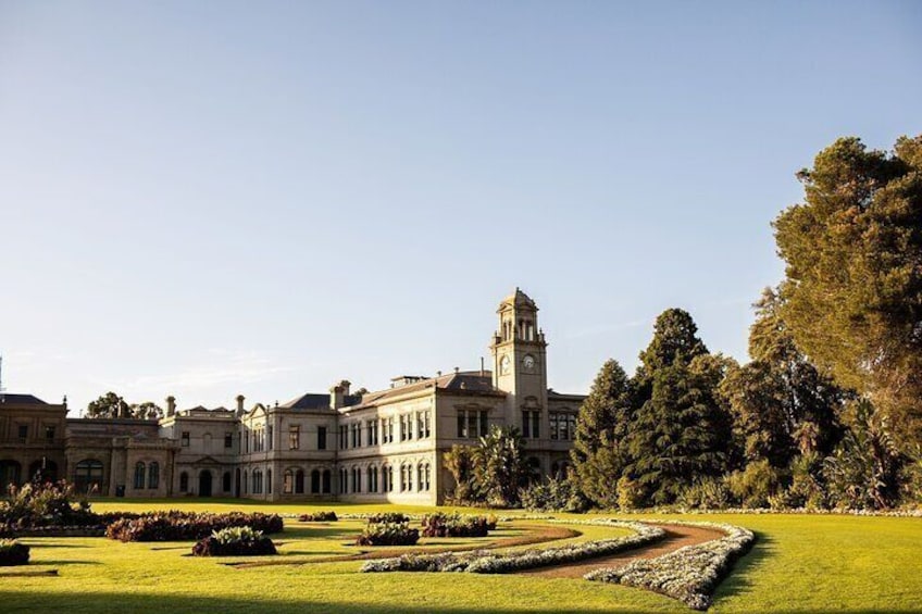 Werribee Mansion and Sovereign Hill 1 Day Tour