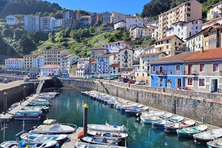 Hike the Basque Coast and Pintxo Lunch from Bilbao