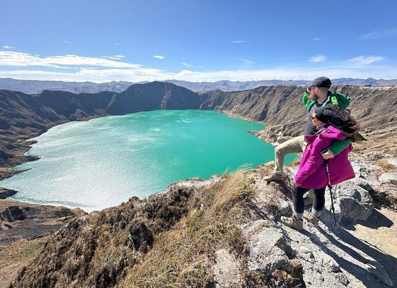 From Quito: Cotopaxi and Quilotoa 2-Day Trekking Tour