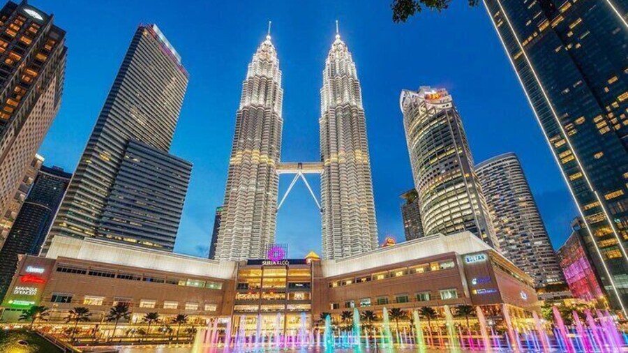Petronas Twin Towers, Kuala Lumpur, Malaysia
