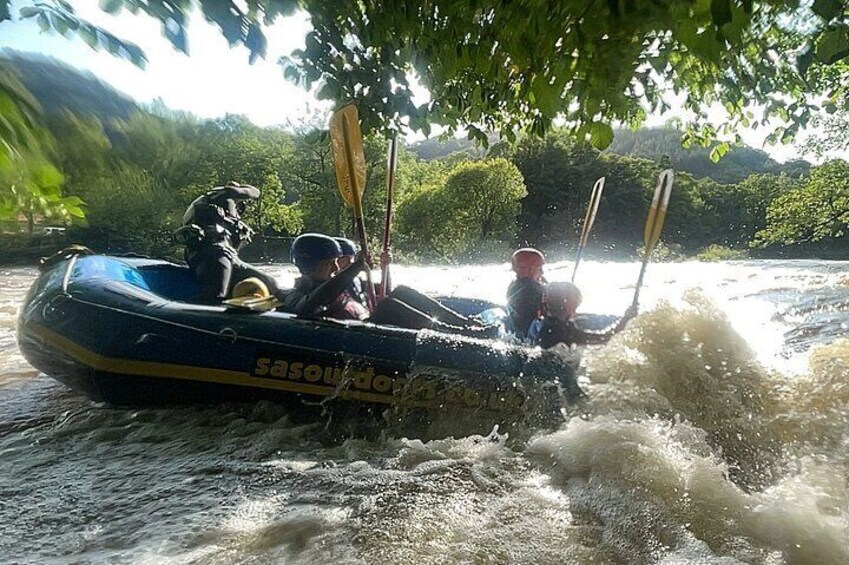 White Water Rafting Experience in River Dee in Llangollen