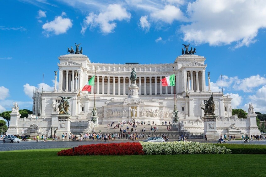 ROME OF THE CEASARS PRIVATE HALF DAY TOUR
