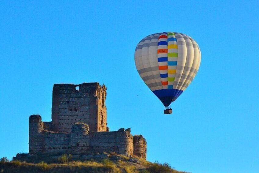 History and adventure flying in Madrid