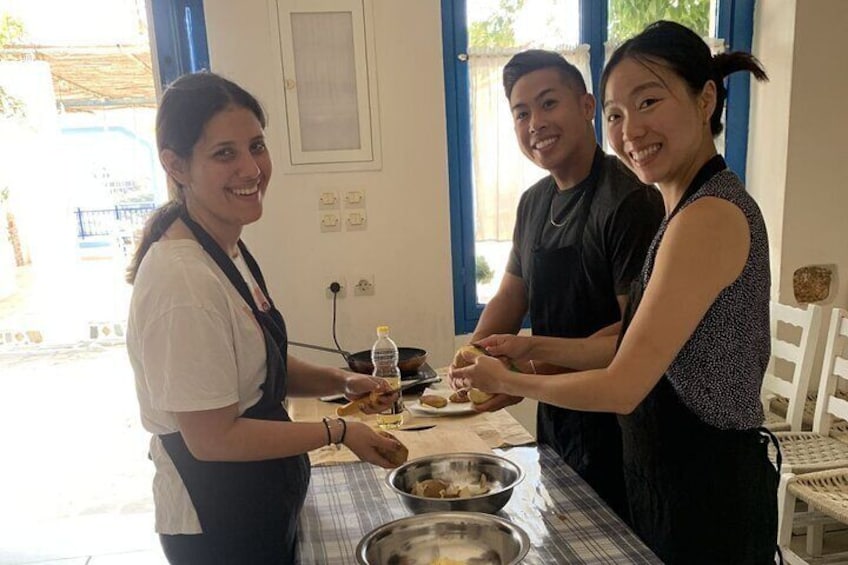 4 Hour Traditional Cooking Class for Small Group