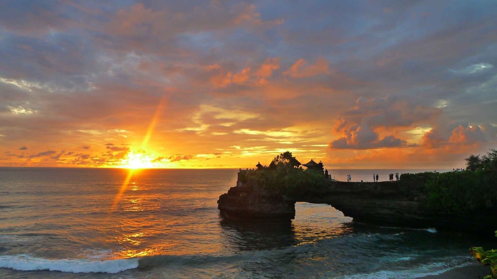 Picture 1 for Activity Bali: Ubud Highlight & Tanah Lot Temple Tour with Ticket
