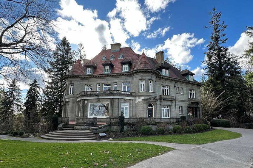 Forest Park Hiking Tour to Pittock Mansion