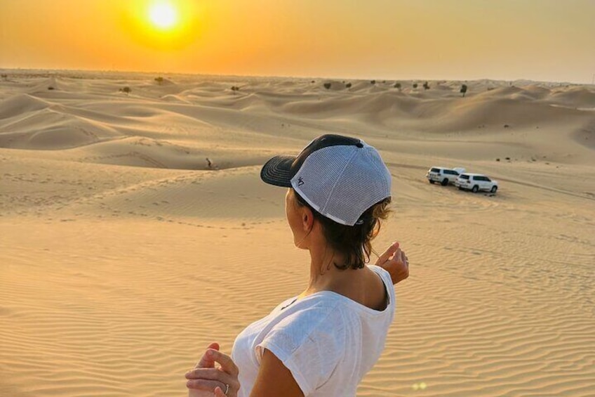 Abu Dhabi Evening Desert Safari, Quad Bike, BBQ and Live Shows