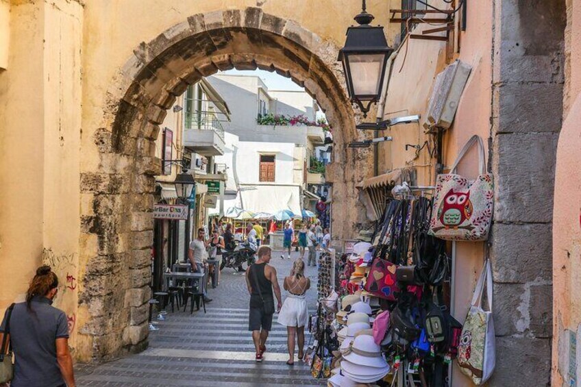 Wheelchair Accessible Tour to Rethymno, Kournas and Georgioupoli