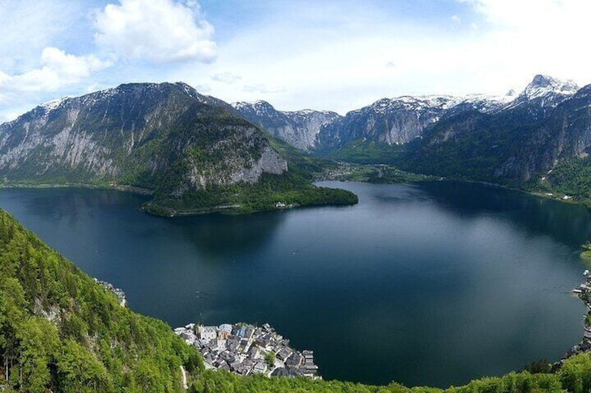  Private Tour Hallstatt City, Skywalk, and Salt Mine from Munich