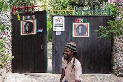 Private Tour Bob Marley Nine Mile From Negril