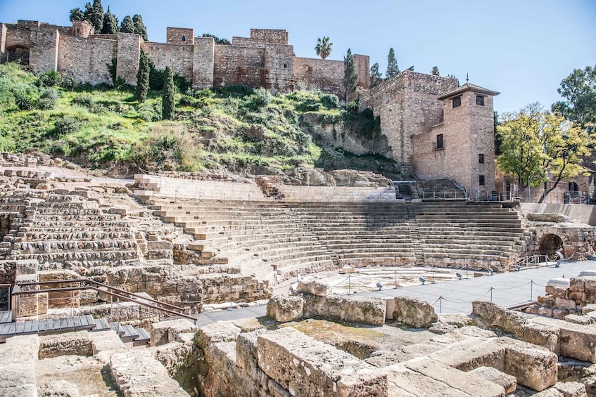 Málaga: Roman Theatre and Alcazaba Guided Tour