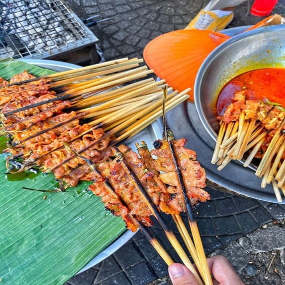 Picture 6 for Activity Hoi An: Unique Street Food Tour