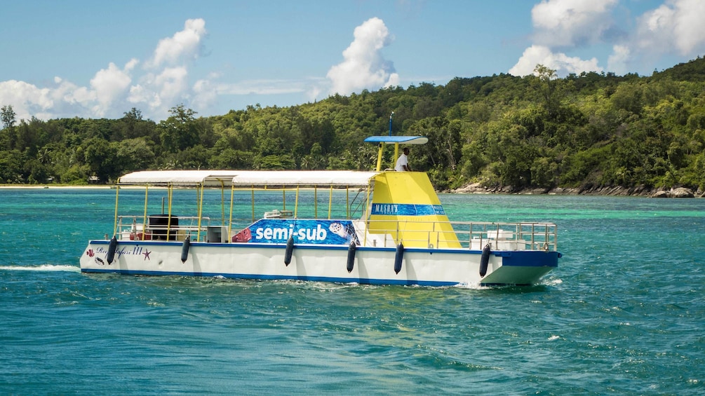 Show item 5 of 5. Boat for the Full Day Reef Safari in Seychelles