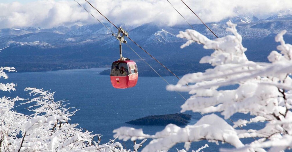 Picture 1 for Activity Bariloche: Cerro Otto Cable Car