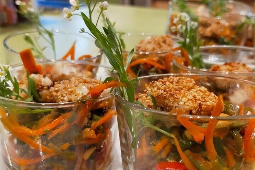 Private French Cooking Class with a Fun Local Noel