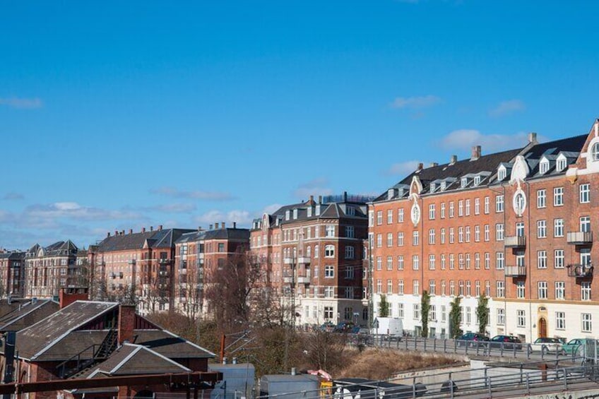 Vesterbro Beer Tour and Comedy Walk