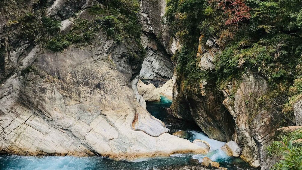 Picture 4 for Activity From Taipei: Taroko Gorge Private Tour