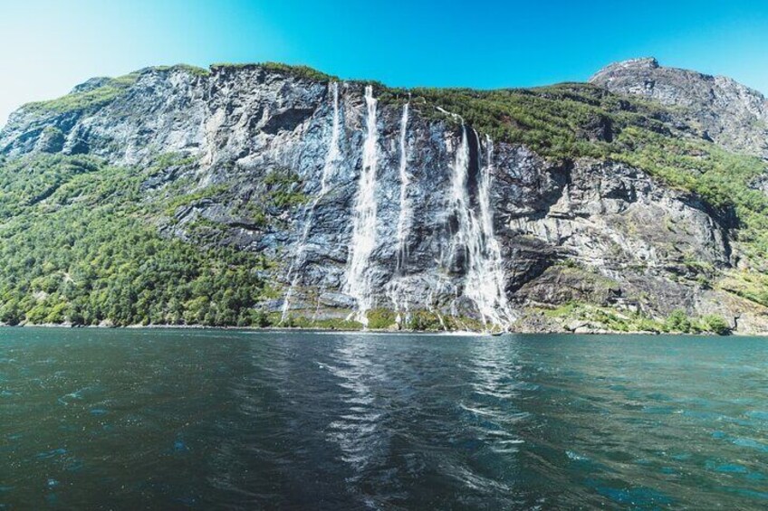 Hellesylt Sightseeing Boat Geirangerfjord