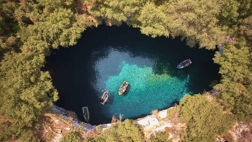 Cefalonia: degustación de vinos, Melissani, Drogarati y Fiscardo