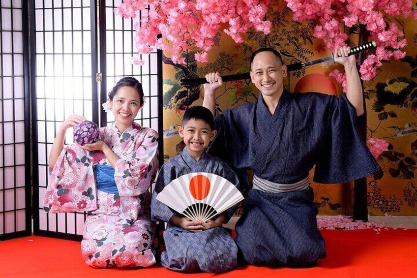 Indoor photography in kimono