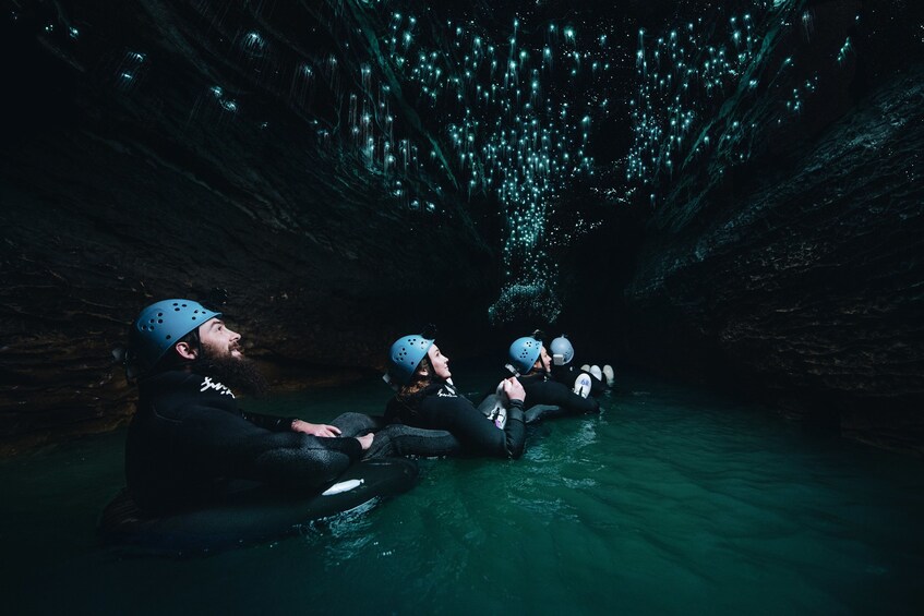 Black Water Rafting- The Black Labyrinth
