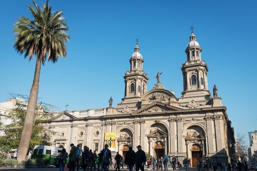 Santiago Unveiled Half Day Exploration of Chile´s Capital City