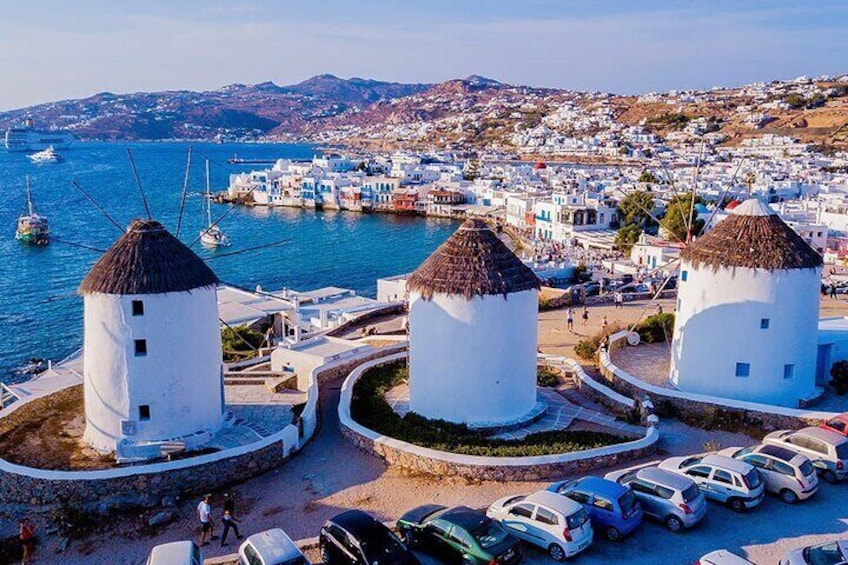 Half Day Private Tour Island with a Local Guide in Mykonos