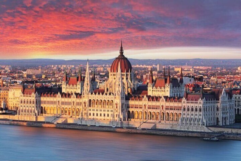 4 Days Private Tour in Budapest