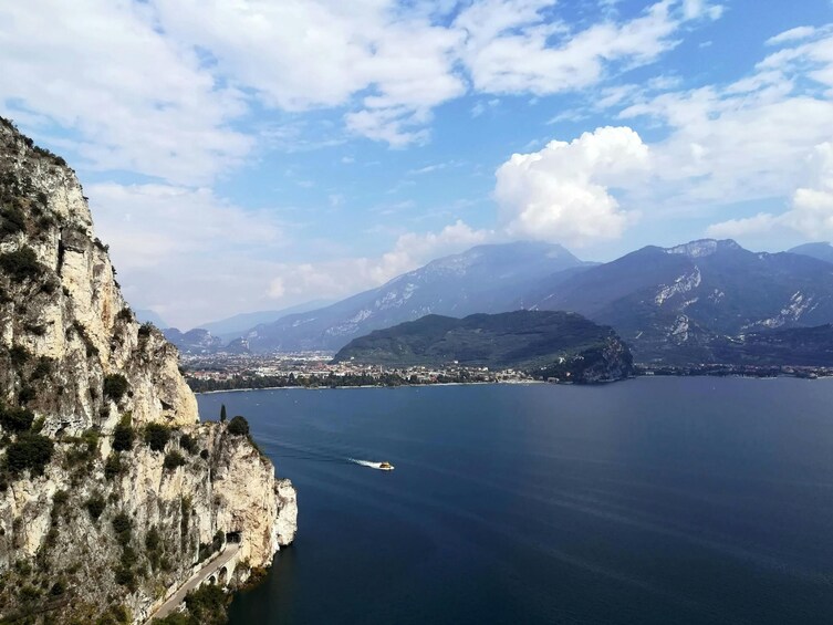 The Original Lake Garda Tour with Boat Trip - Tour of the North